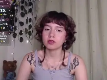 Chaturbate Best live sex cam show of violet_bluee