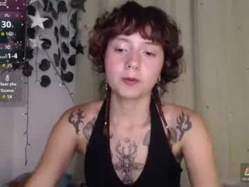 Chaturbate Live Sex Cam of violet_bluee