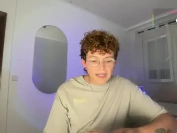 Chaturbate Private Sex Chat of anddres_boss