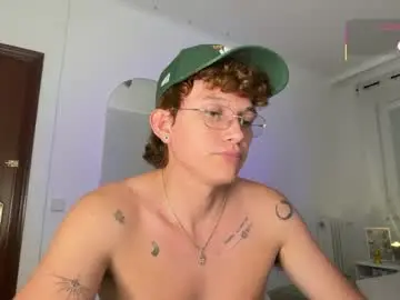 Chaturbate Free Live Porn of anddres_boss