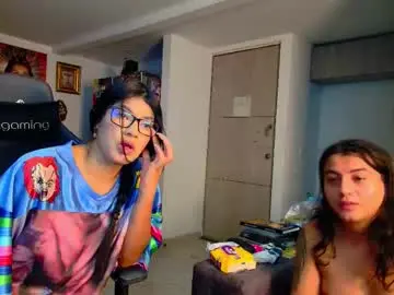 Chaturbate Free Porn Cam of latin_couple77