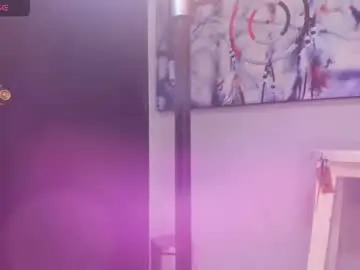 Chaturbate Live Sex Cam of aron_clark