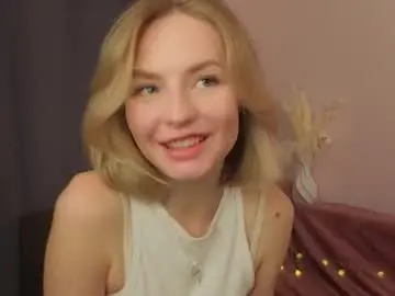 Chaturbate Live Porn of gwenkevwitch