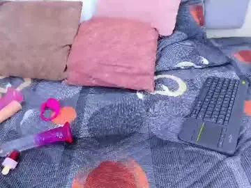 Chaturbate Sex Cam of naomi_monroe_
