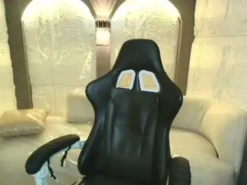 Chaturbate Nude Webcam of aleja_r_