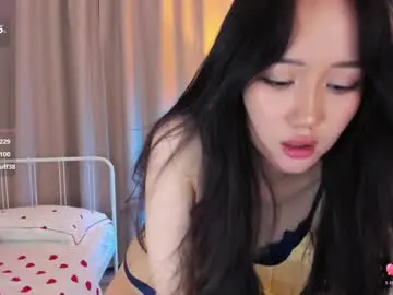 Chaturbate Watch Live Sex Cams of amiliyan