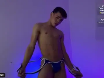 Chaturbate Sex Chat of nijinsky_latinboy