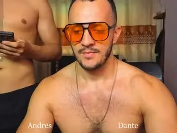 Chaturbate Free Porn Cam of teddybear_07