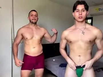 Chaturbate Free Porn Cam of teddybear_07