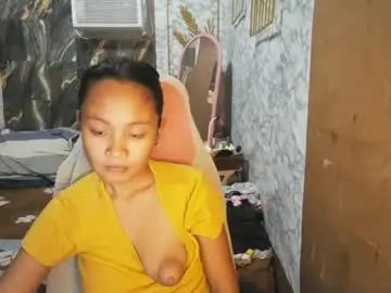 Chaturbate Adult Video Chat of urasian_cherrymae