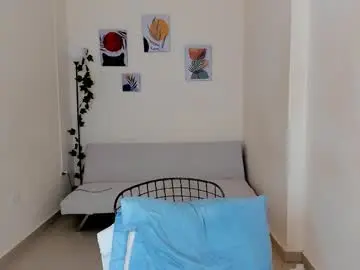 Chaturbate Free Porn Cam of zenith_glow