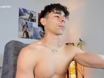 Chaturbate Live Sex Cam of alex_zt7