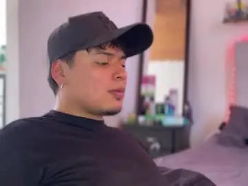 Chaturbate Live Porn of drakenn_