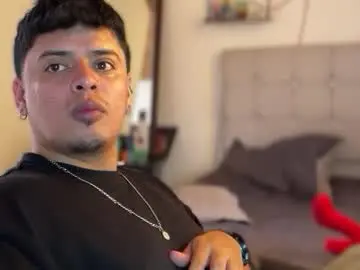Chaturbate Free Porn Cam of drakenn_
