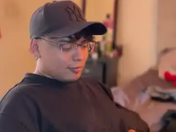 Chaturbate Live Porn of drakenn_