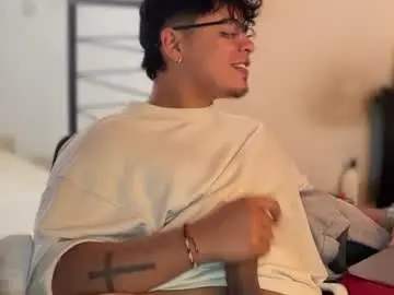 Chaturbate Live Sex of drakenn_