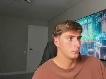Chaturbate Watch Live Sex Cams of krishort