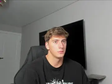 Chaturbate Live Sex Cam of krishort