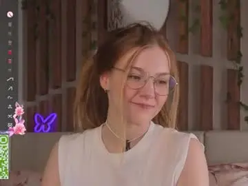 Chaturbate Free Porn Cam of lyra_thenymph