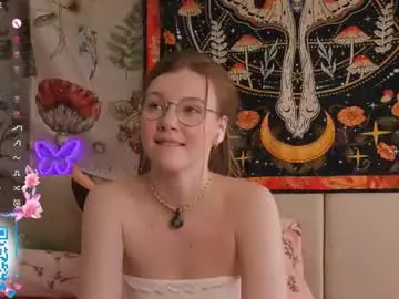 Chaturbate Sex Cam of lyra_thenymph