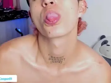 Chaturbate Adult Video Chat of maiky_cooper01