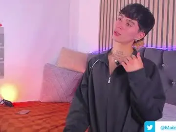 Chaturbate Watch Live Sex Cams of maiky_cooper01