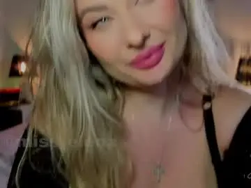 Chaturbate Live Sex Cam of miss_elena