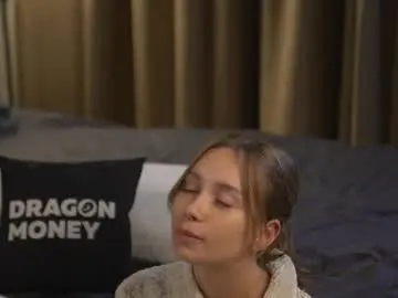 Chaturbate Free Porn Cam of 2girls_1dream