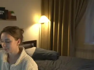 Chaturbate Sex Chat of 2girls_1dream