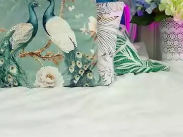 Chaturbate Live Sex Cam of bigbooty_69x