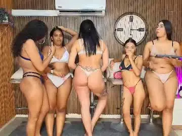 Chaturbate Watch Live Sex Cams of canelasquirtxxx