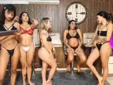 Chaturbate Private Sex Chat of canelasquirtxxx