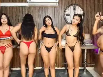 Chaturbate Best live sex cam show of canelasquirtxxx