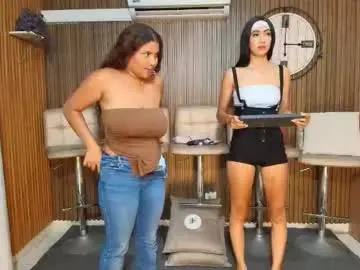 Chaturbate Live Sex of canelasquirtxxx