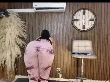 Chaturbate Sex Chat of canelasquirtxxx