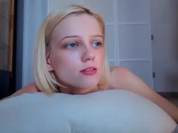 Chaturbate Live Porn of evangel111