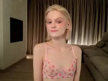 Chaturbate Sex Cam of evangel111