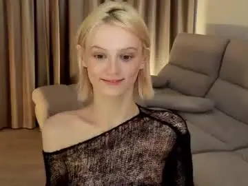 Chaturbate Best live sex cam show of evangel111
