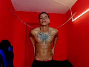 Chaturbate Sex Chat of kai_storm7