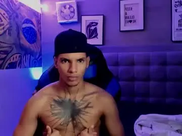 Chaturbate Live Sex of kai_storm7