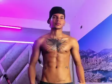 Chaturbate Nude Webcam of kai_storm7