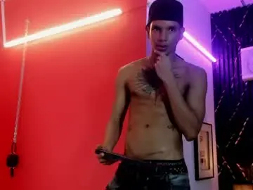 Chaturbate Live Porn of kai_storm7