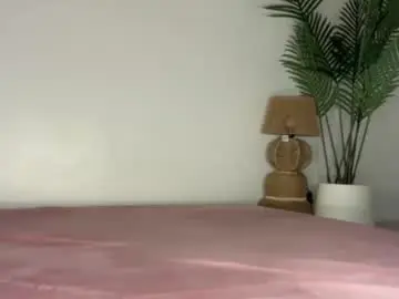 Chaturbate Free Porn Cam of angel_petite07
