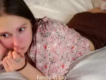 Chaturbate Nude Webcam of emmyleri