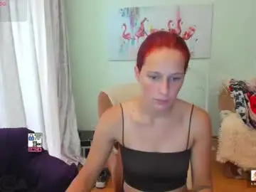 Chaturbate Live Sex Cam of lilyviolet7