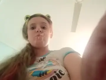 Chaturbate Free Porn Cam of naughtyt333n