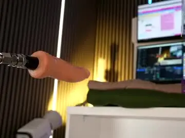 Chaturbate Free Live Porn of sarahjadore