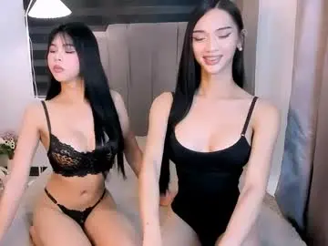 Chaturbate Live Sex Cam of urfynestchina_doll
