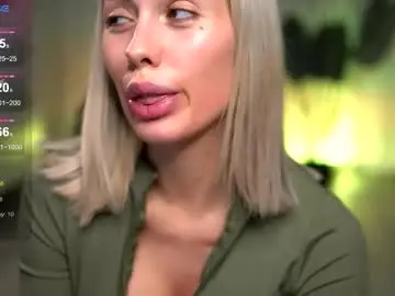 Chaturbate Live Sex Cam of audreyzanne