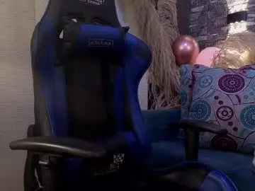 Chaturbate Live Sex Cam of lucyvg